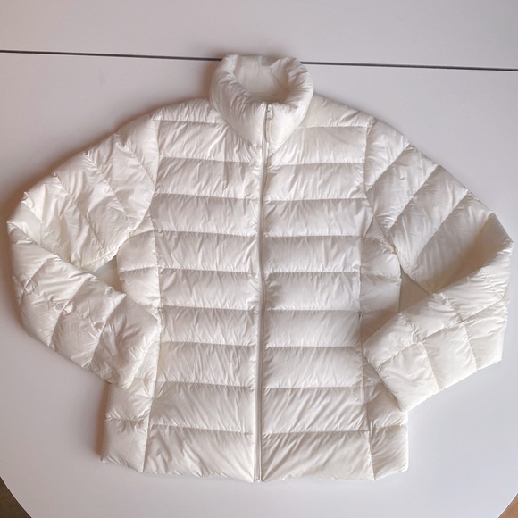 Uniqlo Jackets & Coats Uniqlo White Puffer Jacket Poshmark